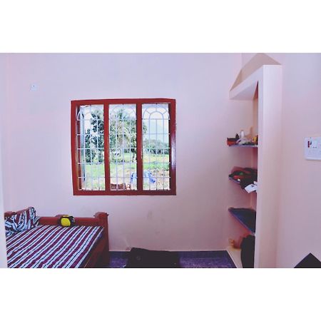 Arunachala Mountain Retreat House Tiruvannāmalai Exterior foto